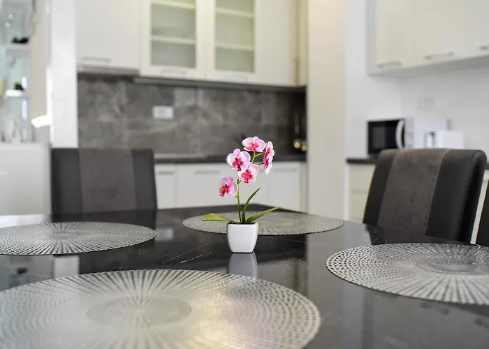 Biserka Апартаменты *